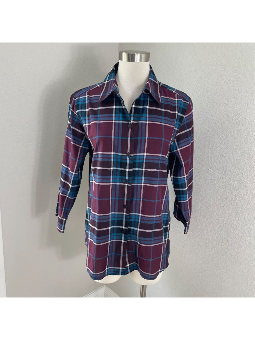 Foxcroft Womens 12 Wrinkle Free Plaid Button Up Shirt Shaped Long Sleeve Blouse